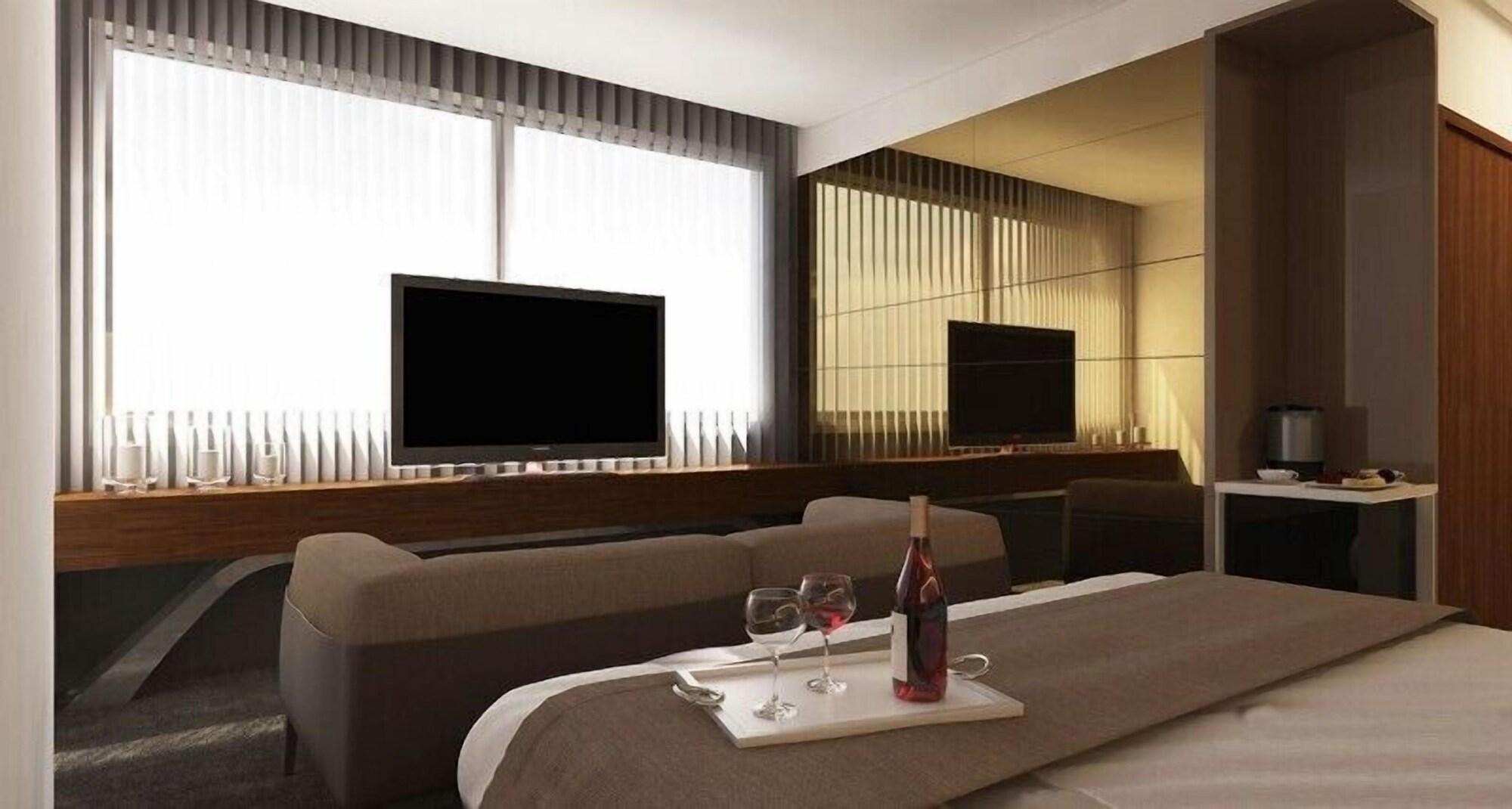 Elara Hotel Izmir